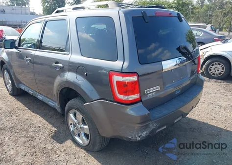 2010 Ford Escape Limited z USA, uszkodzony, nr VIN 1FMCU9EG4AKA04940